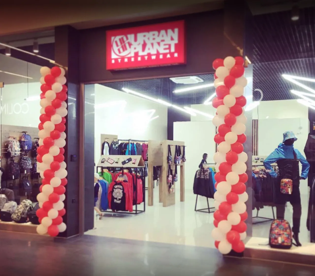 Магазин "Urban Planet Streetwear" ("Урбан Пленет Стрітвеа")
