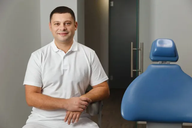 Стоматологічна клініка "Родинна стоматологія dr. Karaim" — фото 4