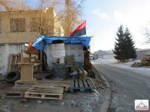 До Луцька привезли військових - активісти (Фоторепортаж) + (Відео) — фото 2