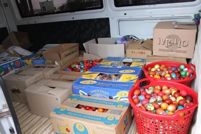 Волинським військовим привезли продукти харчування і навіть телевізор (Фоторепортаж) — фото 8