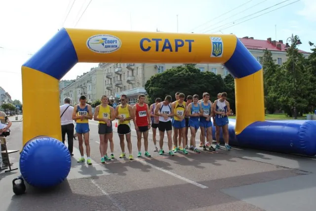 Під час змагань "Луцька десятка" перемогу серед юніорок  здобула волинянка — фото 3