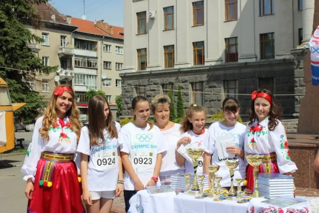 Під час змагань "Луцька десятка" перемогу серед юніорок  здобула волинянка — фото 5