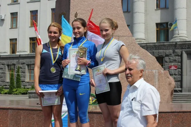 Під час змагань "Луцька десятка" перемогу серед юніорок  здобула волинянка — фото 8
