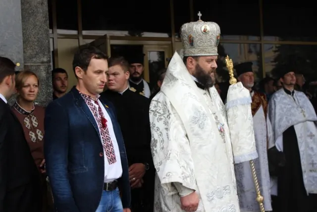 У Луцьку провели в останню путь загиблого айдарівця — фото 2