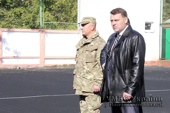 Волинські правоохоронці знову вирушили на Схід (ФОТО) — фото 1
