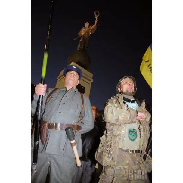 У багатьох містах України відбулися Марші героїв (ФОТО) — фото 2