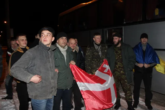 На Волинь повернулися звільнені з полону військовослужбовці колишньої 51-ї окремої механізованої бригади (Фоторепортаж) — фото 1