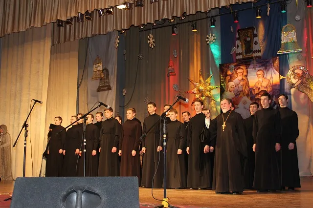 У Палаці культури відбувся 21-й благодійний концер для дітей-сиріт (Фото) — фото 2