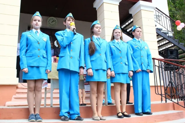 У Луцьку знову запрацювала дитяча залізниця (фото) — фото 4