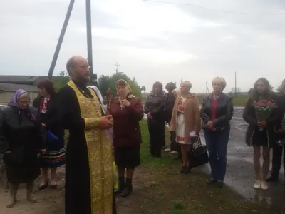 На Волині жертв комуністичного терору вшанували меморіальним знаком (фото) — фото 2