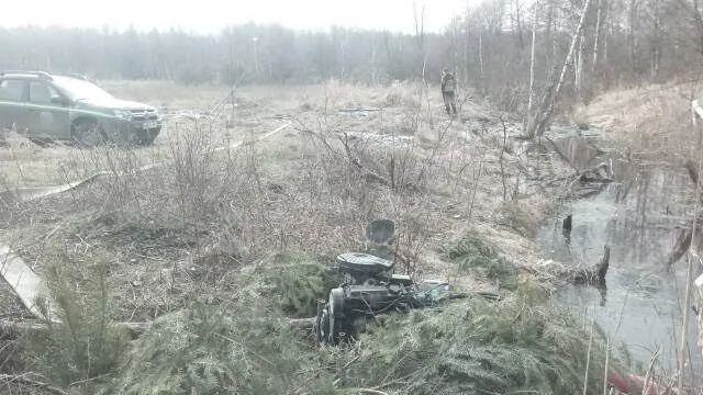 Волинські лісівники виявили ще одне місце незаконного добування бурштину — фото 2